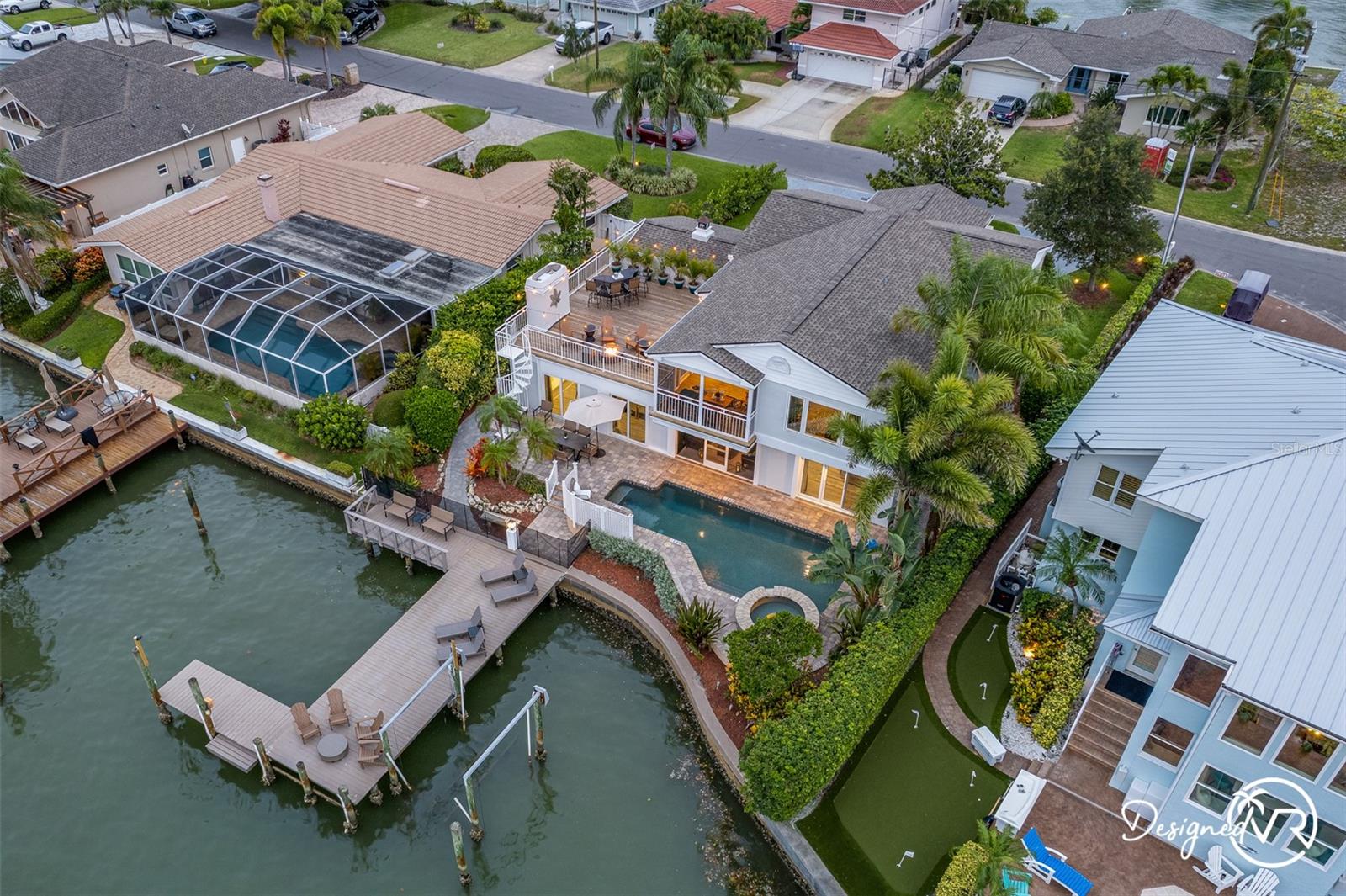 Boat Lift on dock has been removed since photo was taken