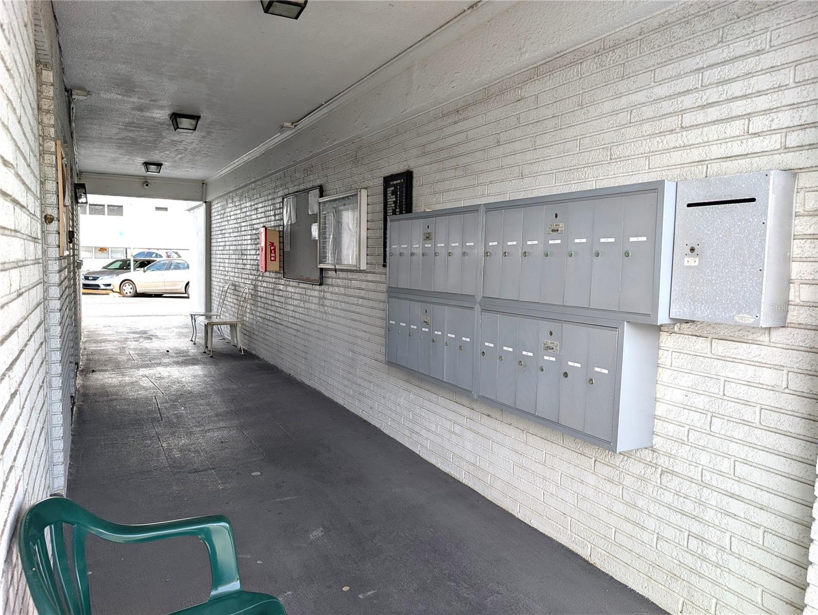TB8507940