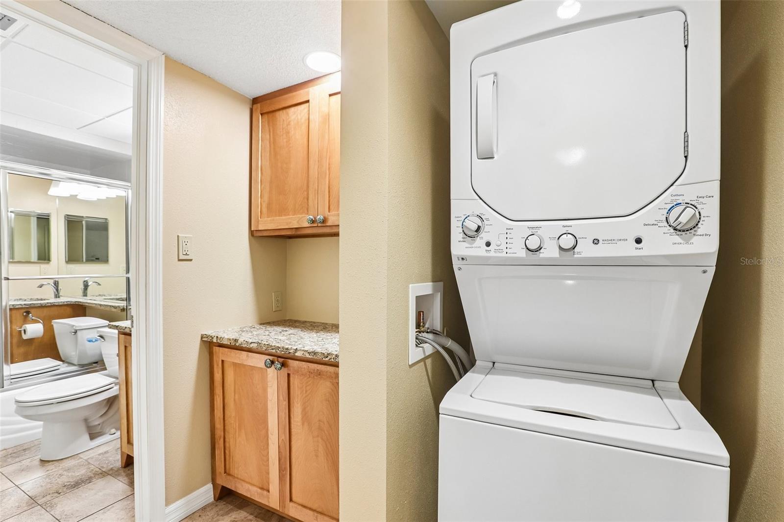 washer & dryer