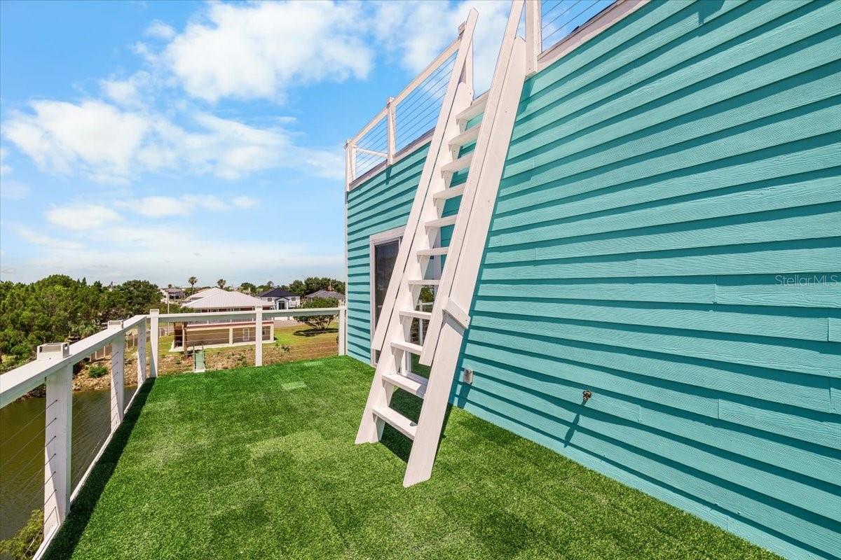 Stairs going to Sun Deck