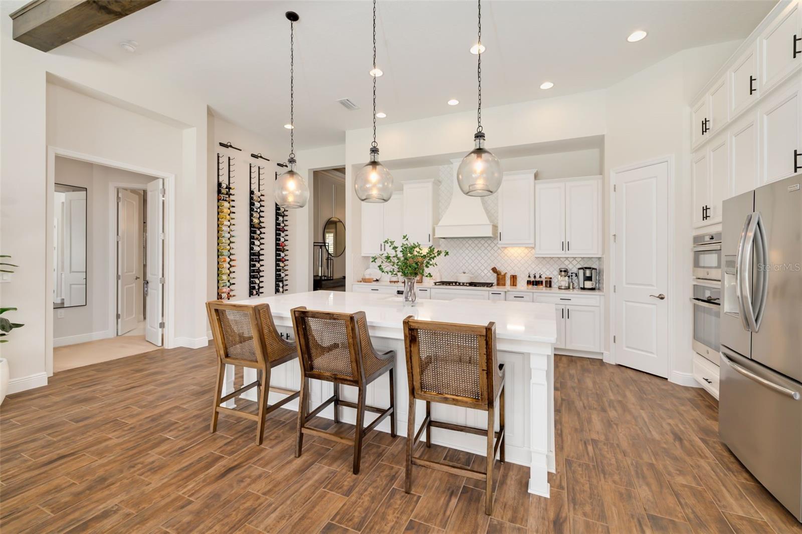 eat in kitchen area