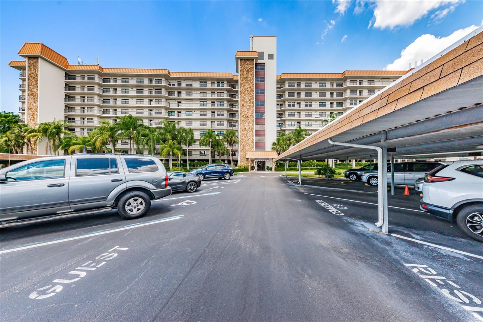 Otter Key parking, building, guest spots, and reserved spots.