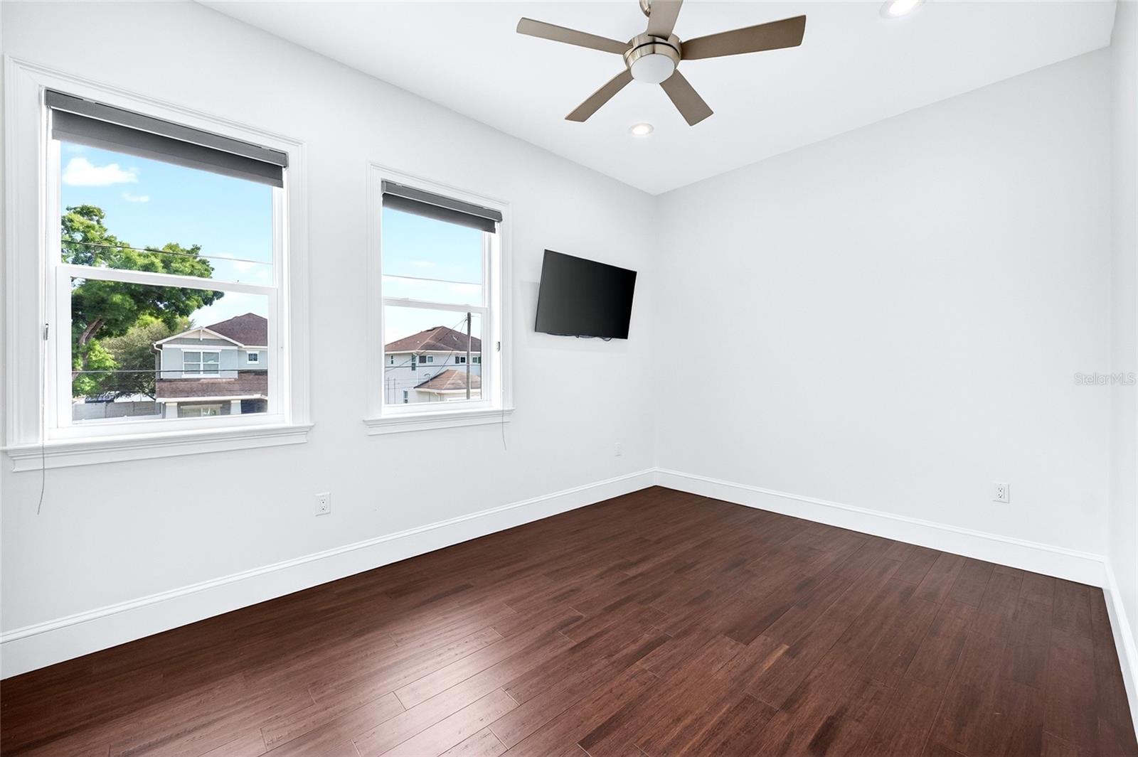 IN LAW BEDROOM