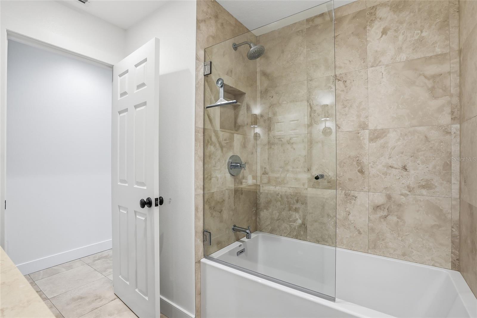 ...tub/shower.