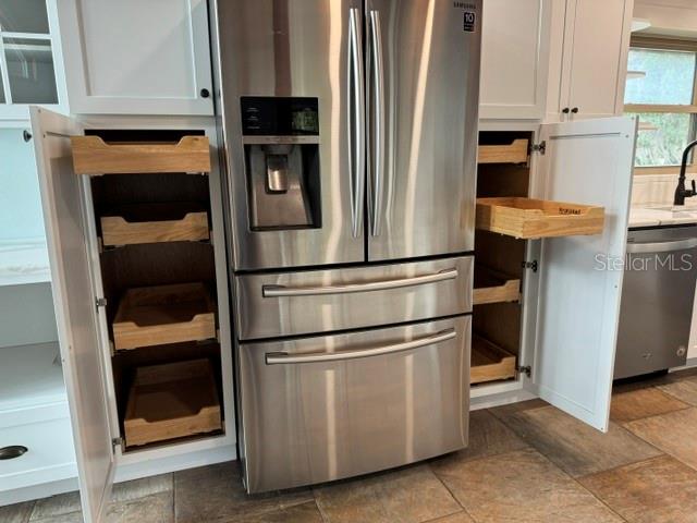 Pull out pantry shelves