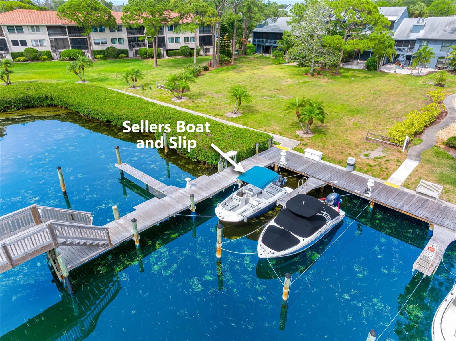 Sellers 20' Boat and Slip