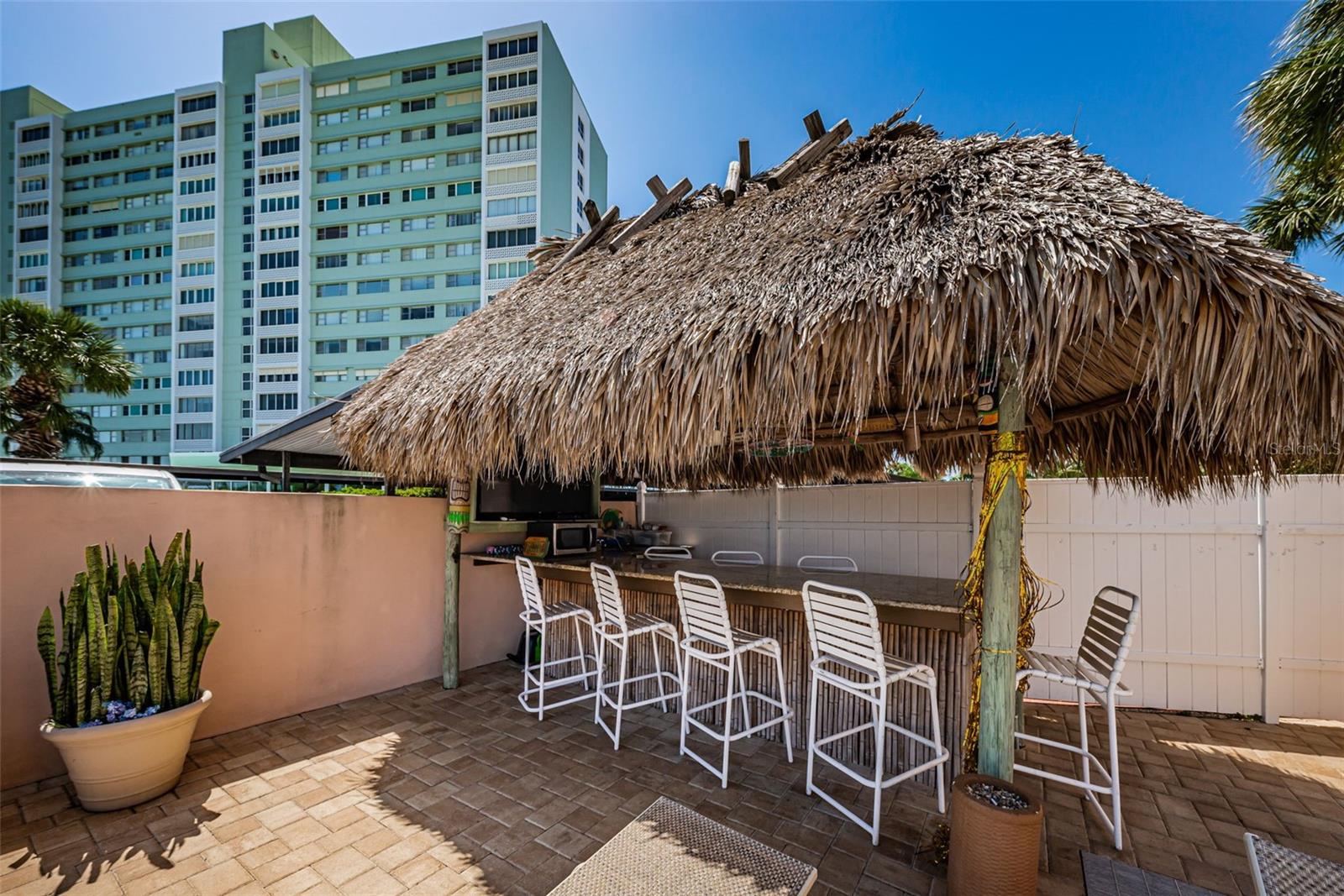 Tiki Bar