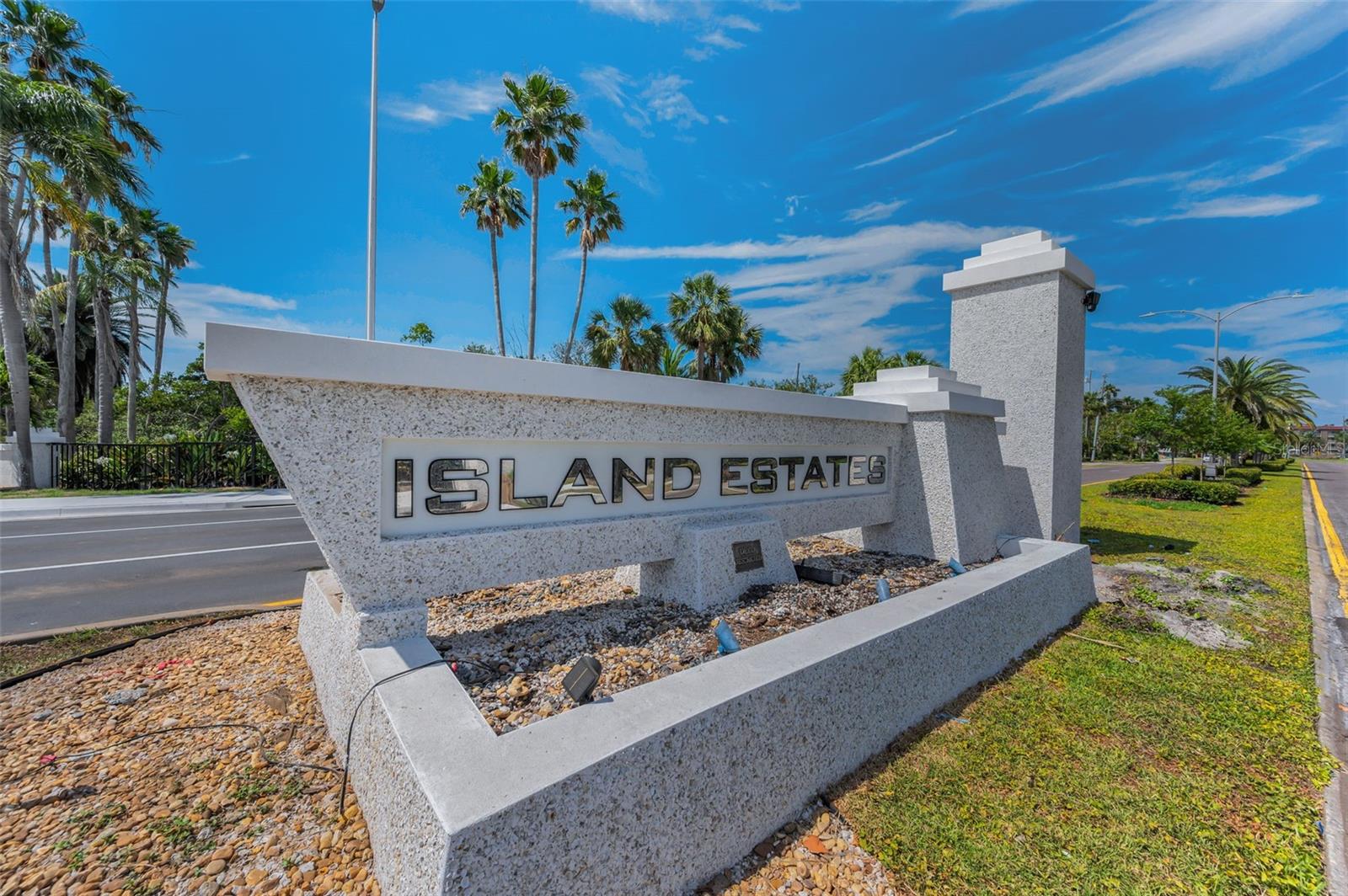 Island Estates location is Prime for the nearby beaches, restaurants and shopping
