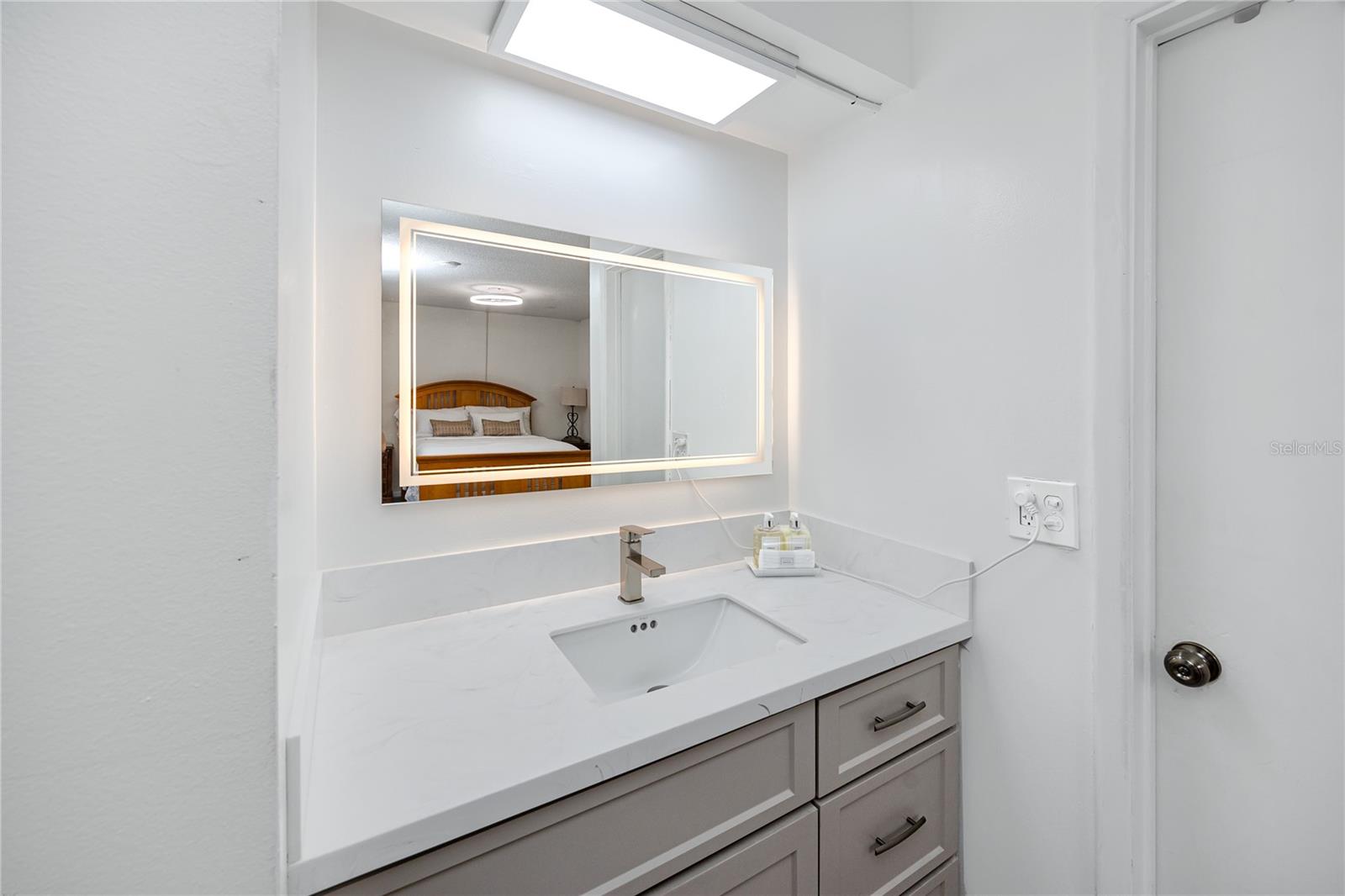 Primary with ensuite sink