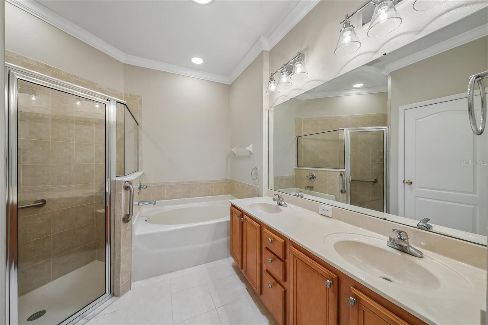 Primary En Suite