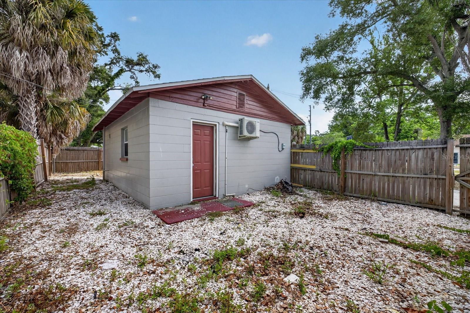 Rear Unit - Private back yard