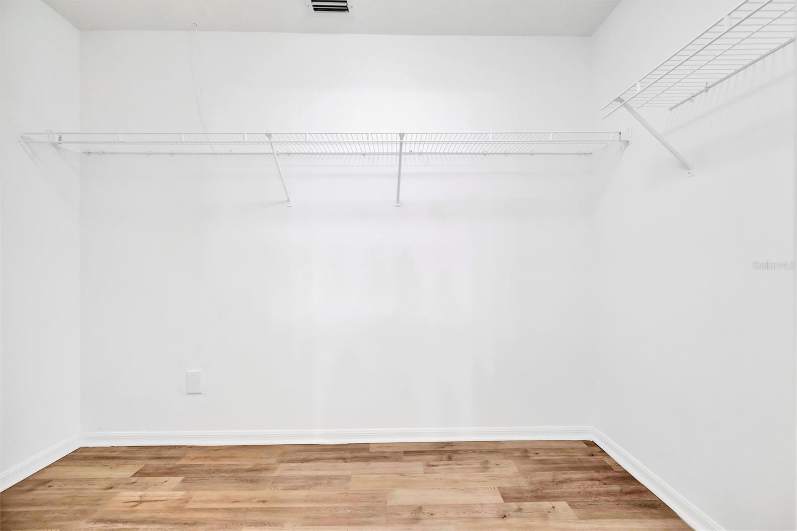 Walk In Closet