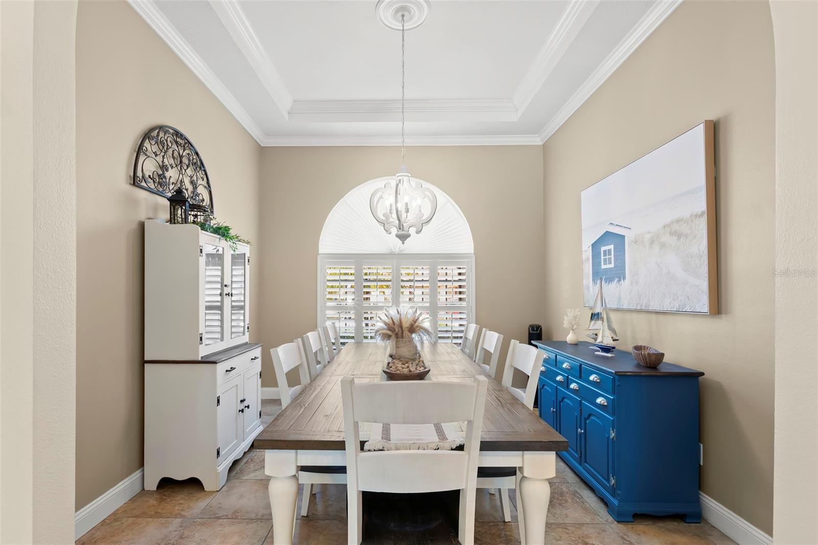 Formal dining room