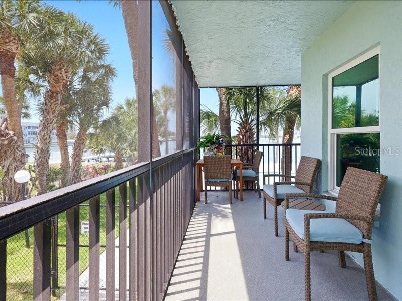 Wrap around balcony