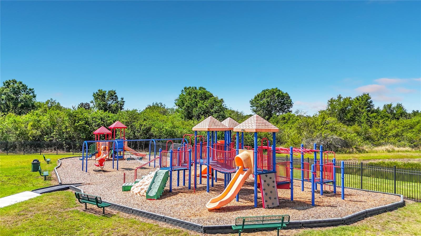 TB8508190