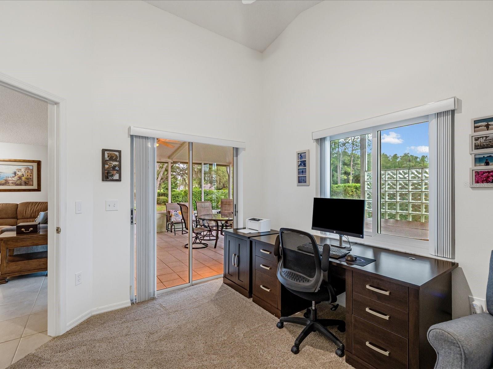 Entrance to Lanai
