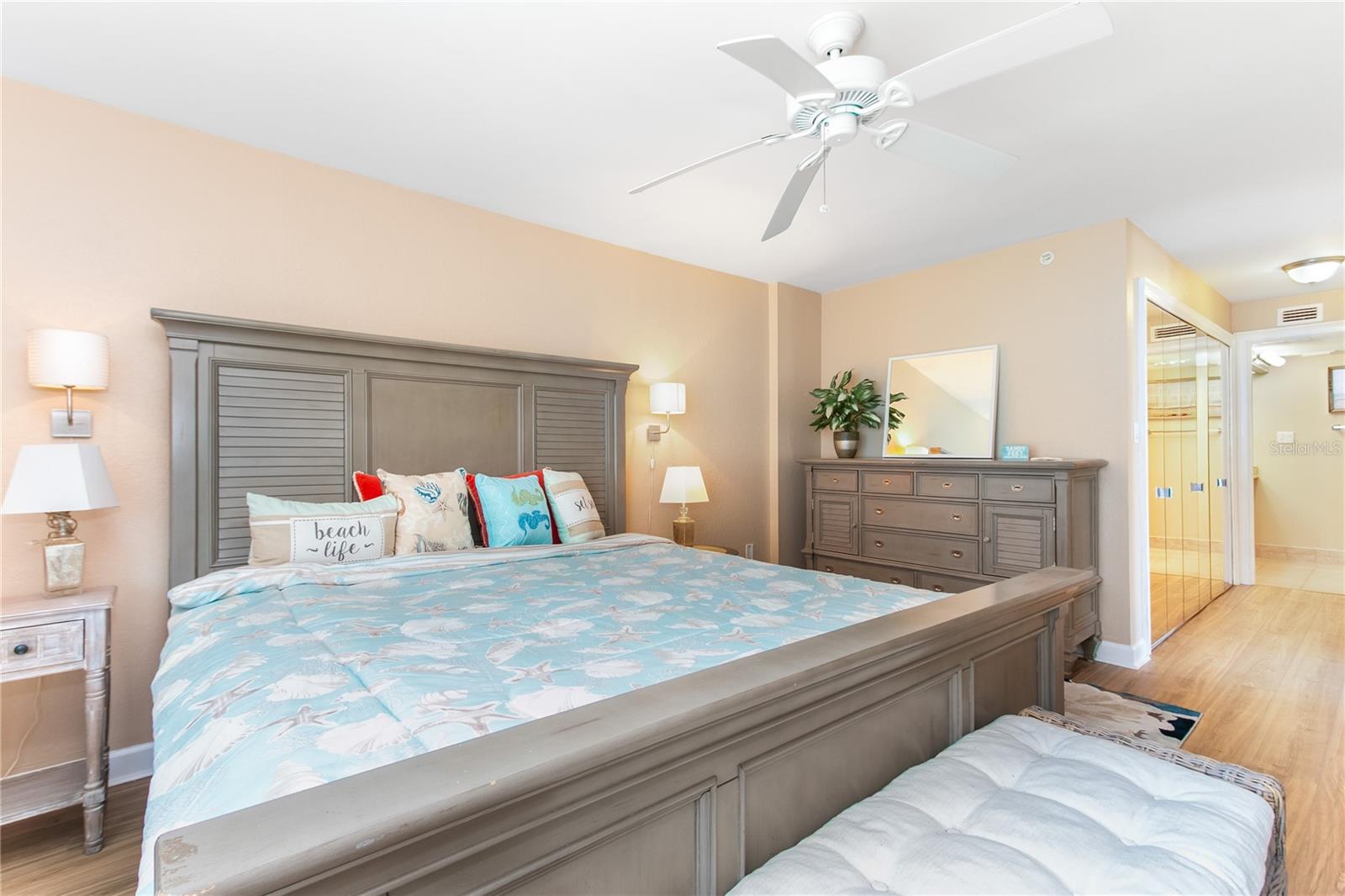 Masterbedroom