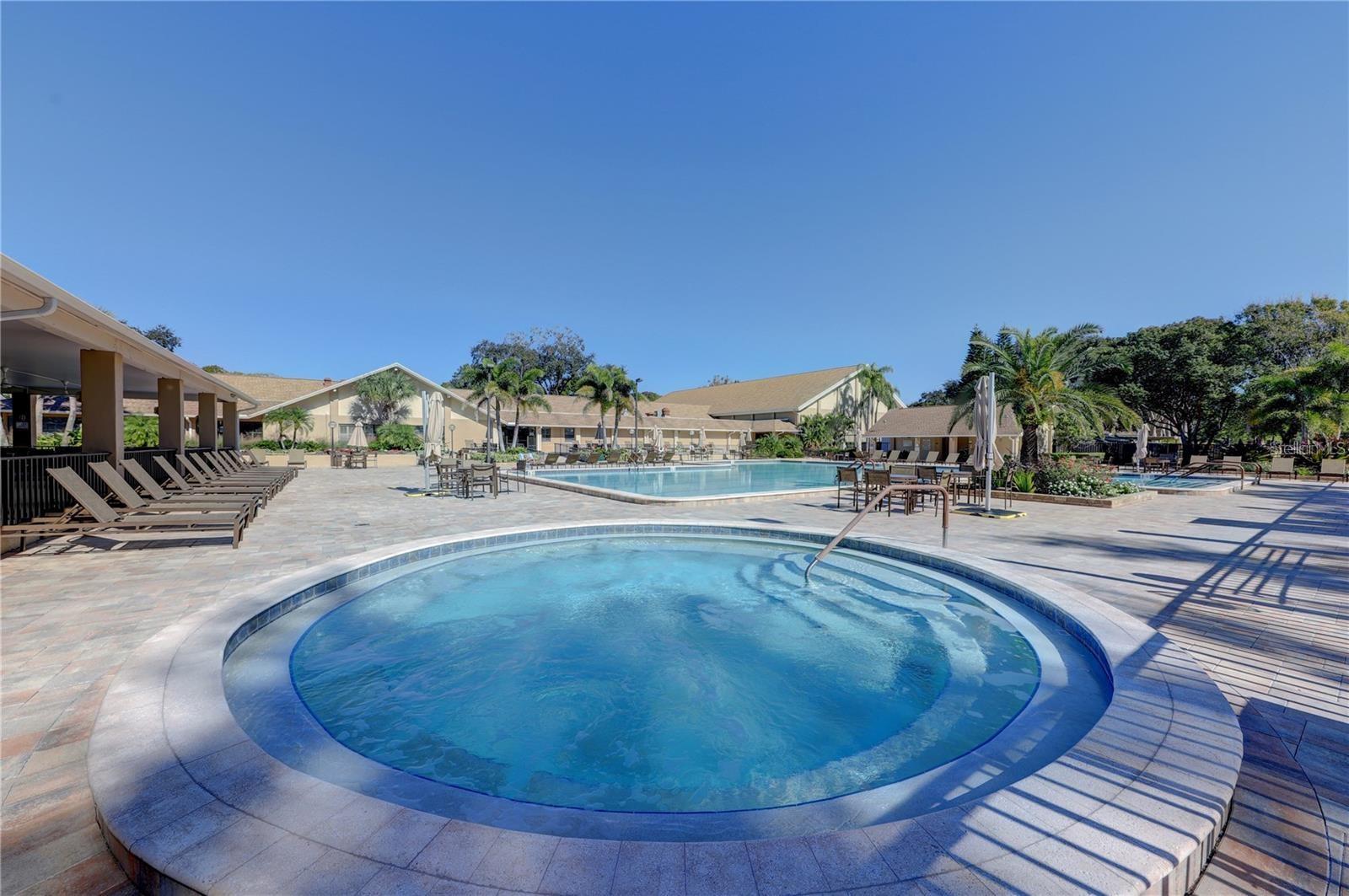 Hot tube at main pool `