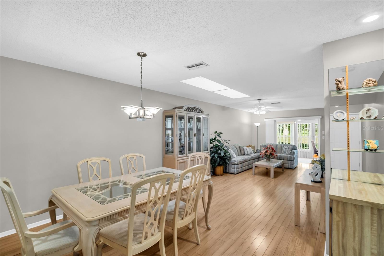 Open Floor Plan ~