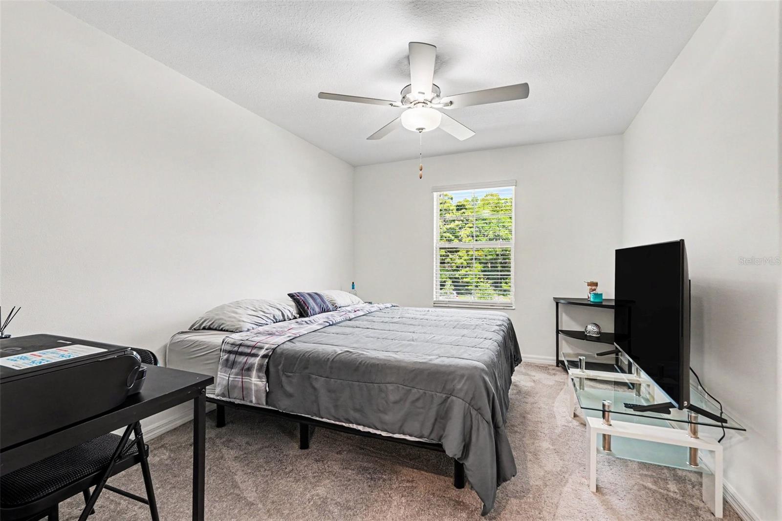 Bedroom 2 ensuite