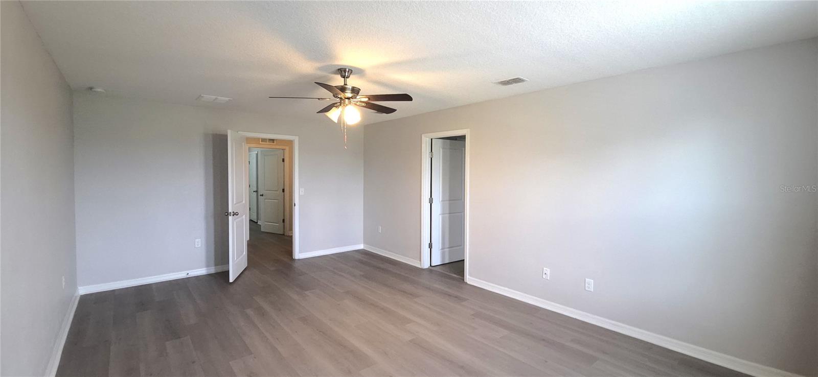 Bedroom1_1