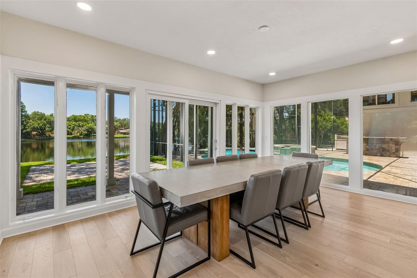 Informal Dining