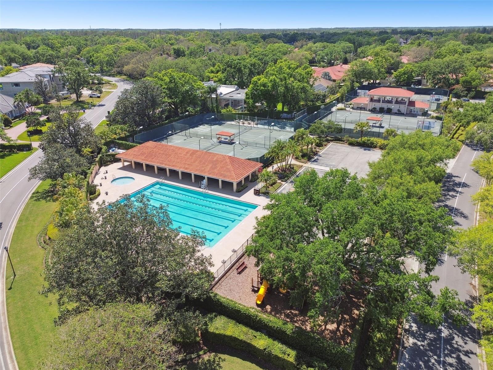 Avila Pool & Tennis