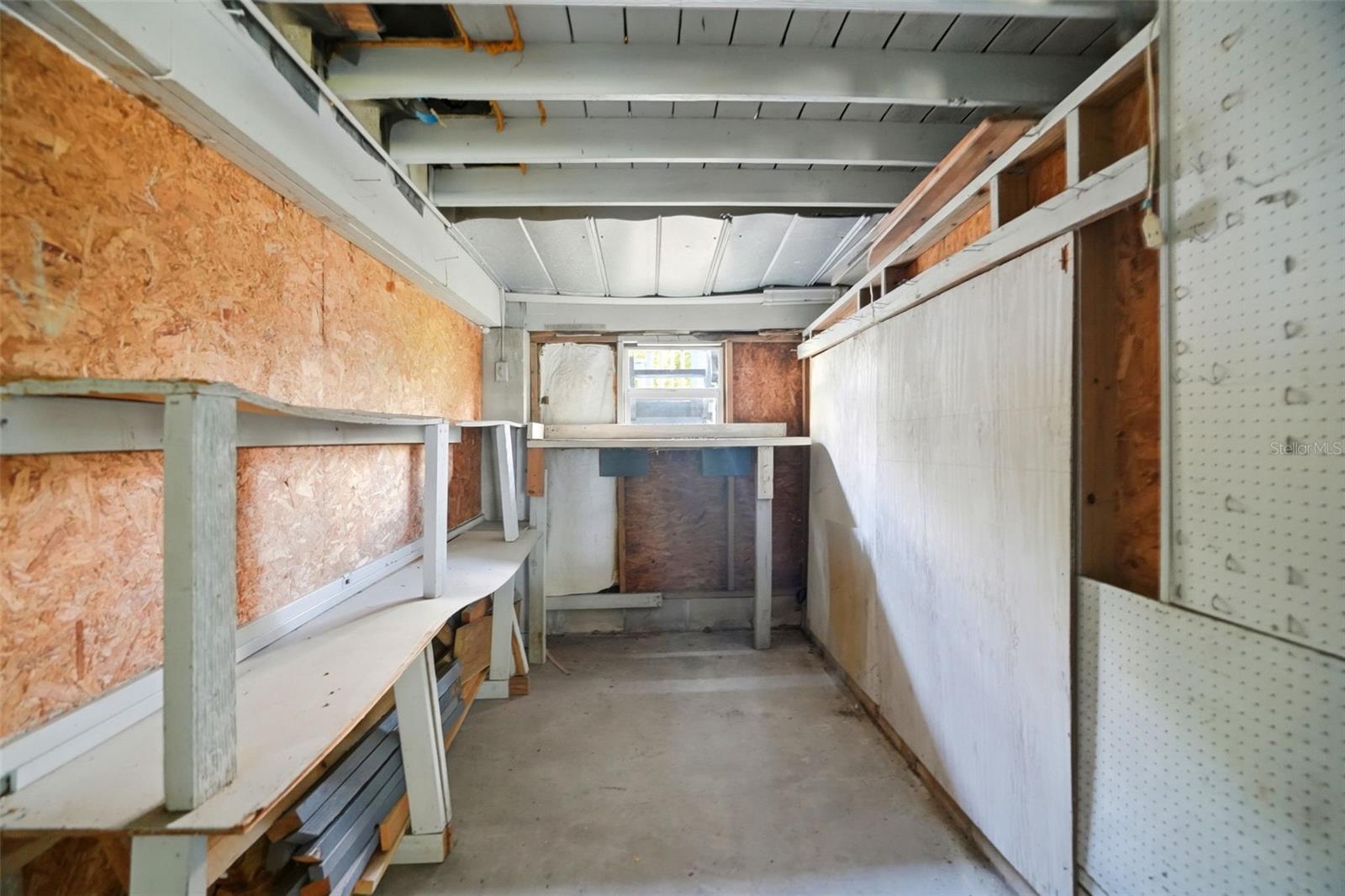 Storage/workshop.