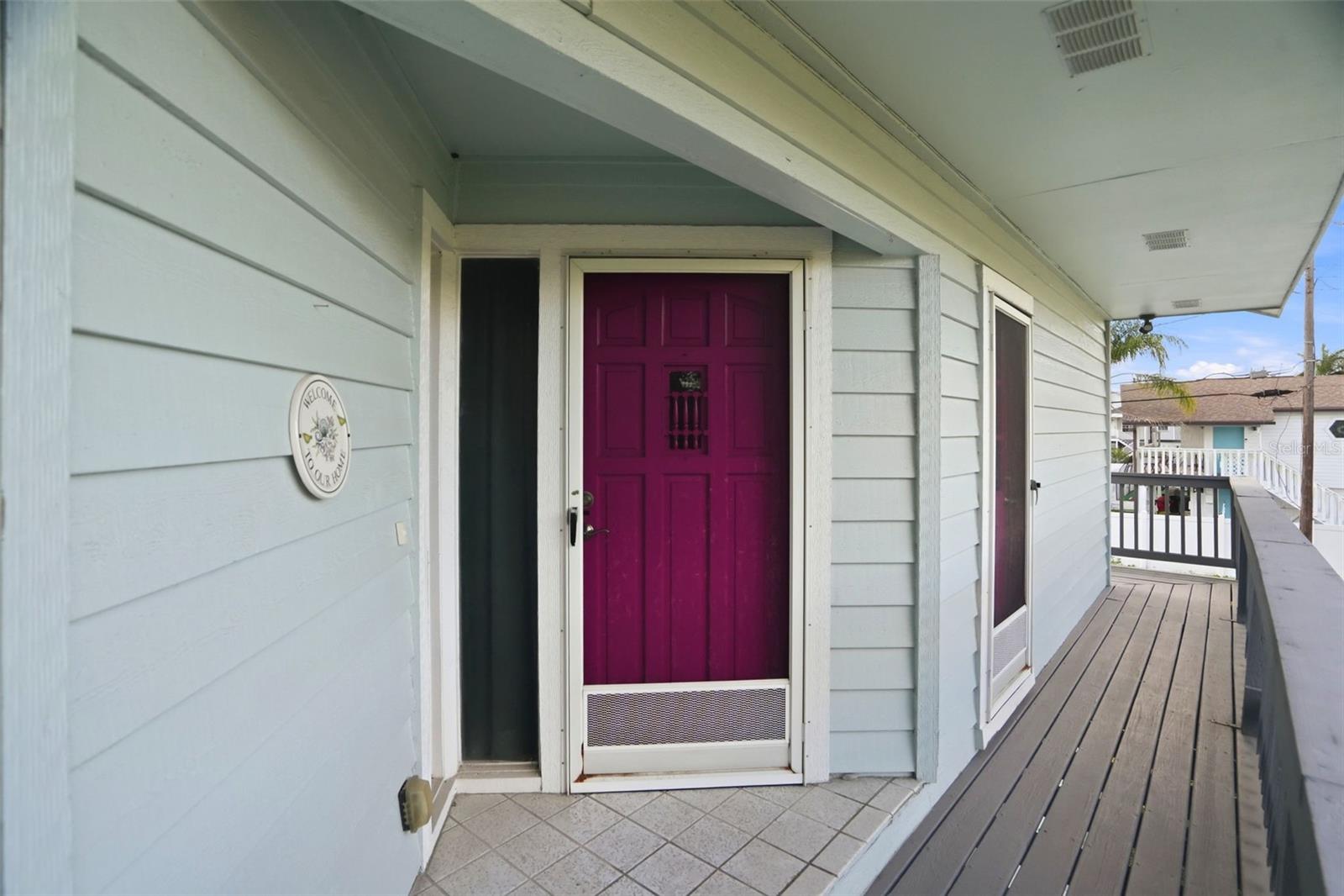 Multiple access points on the living level.