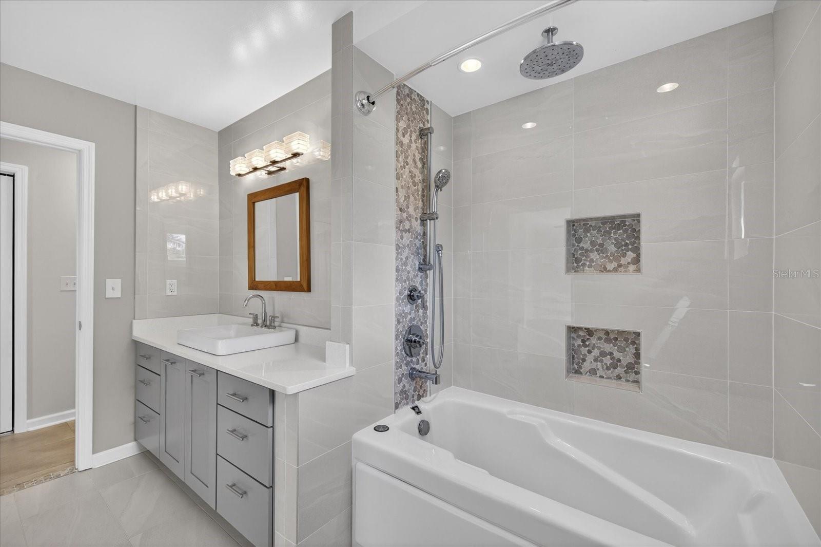 Main Bathroom