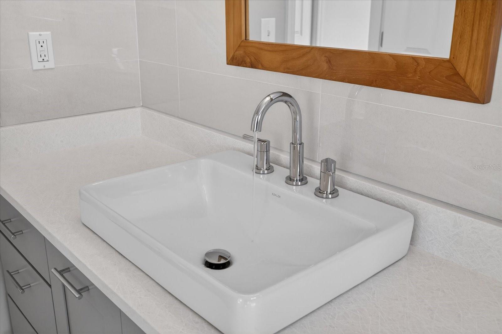 Main bathroom