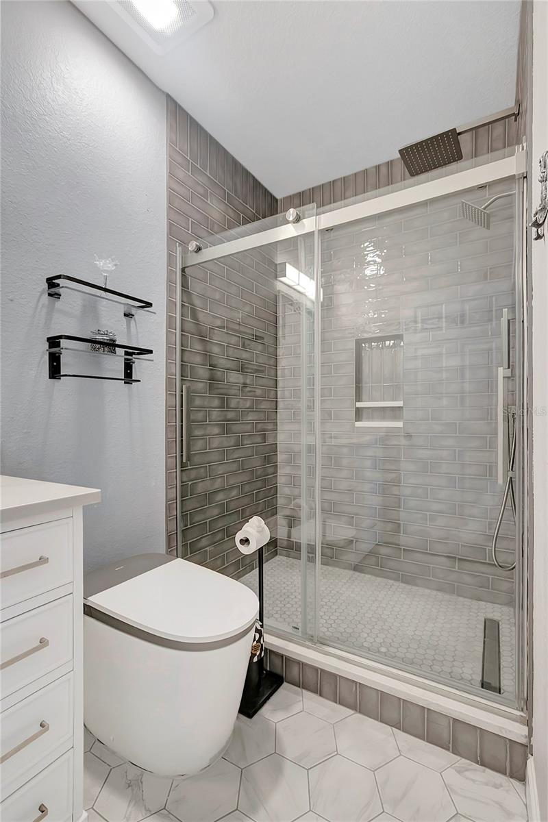 primary ensuite