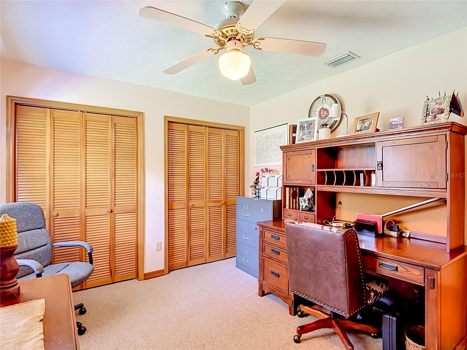 OFFICE/DEN/BEDROOM