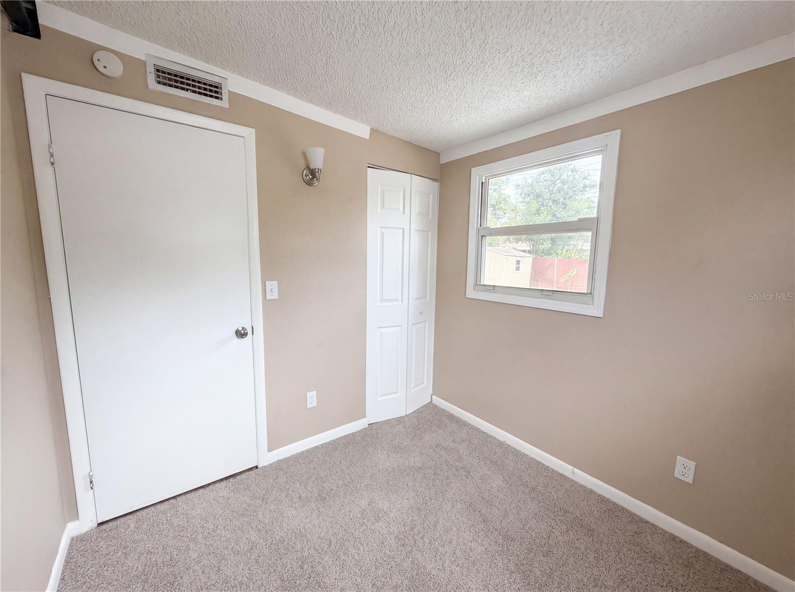 TB8508464