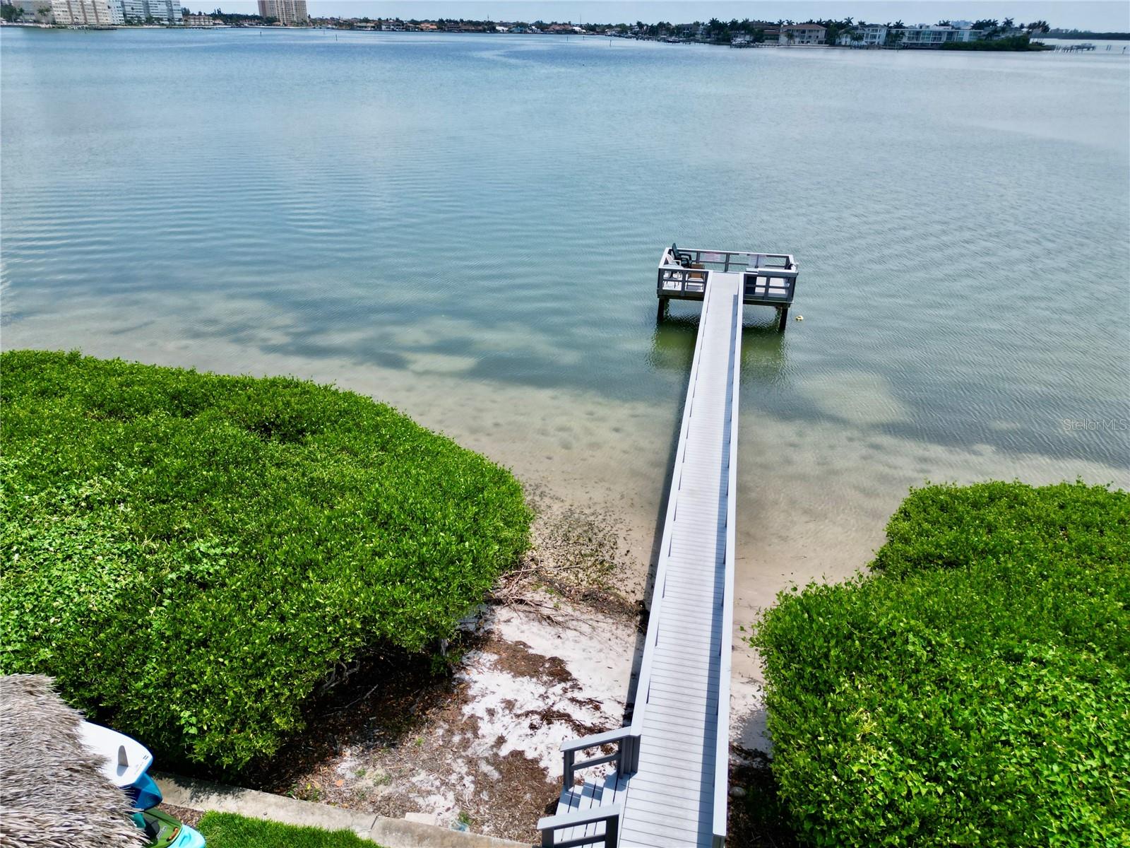 Dock