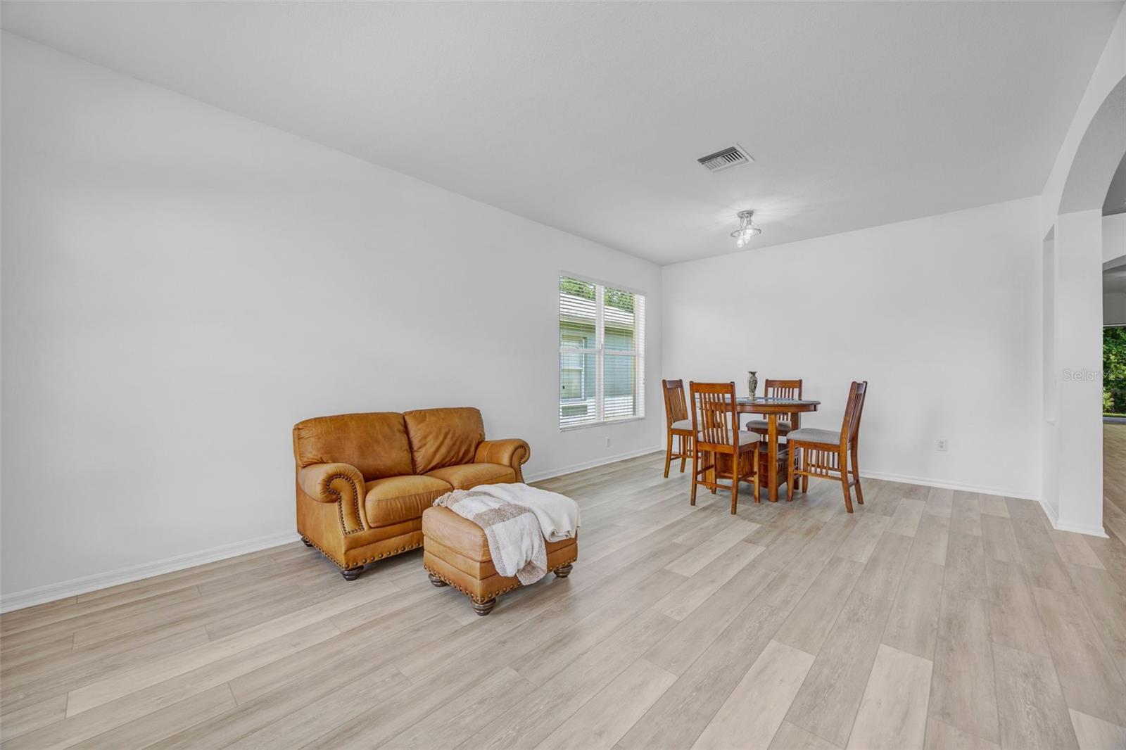 Living Room/Dining Room