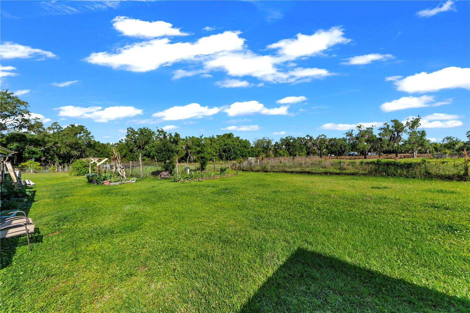 TB8508555