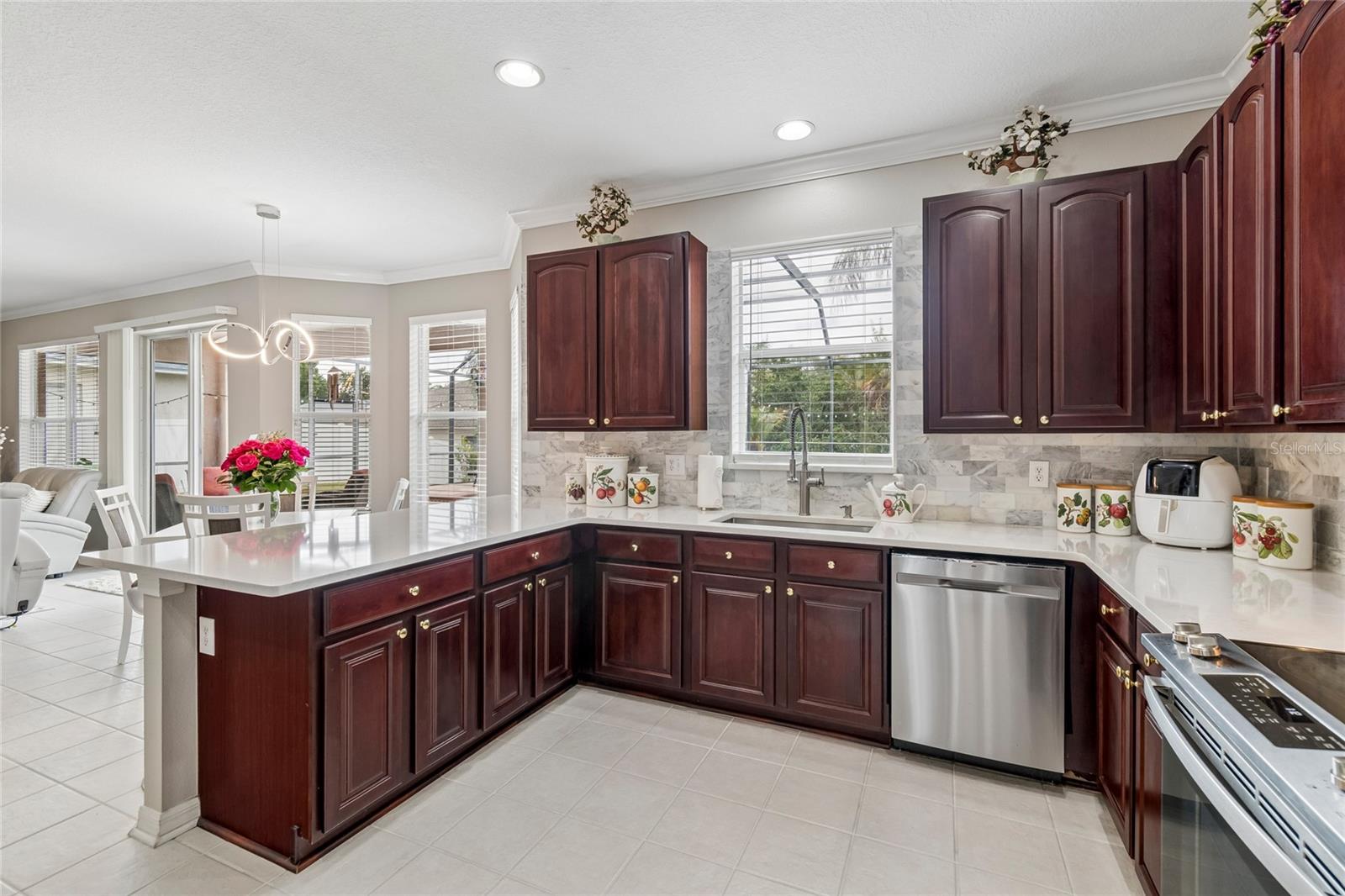 Spacious Kitchen