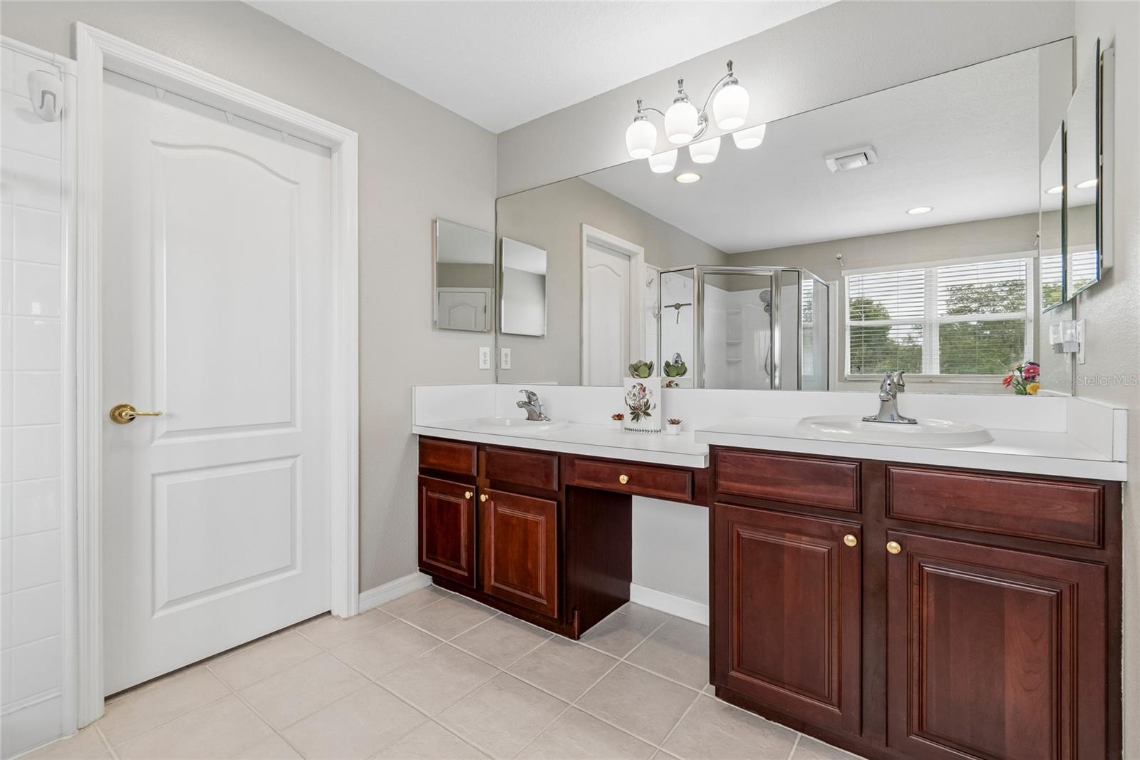 Double Vanity