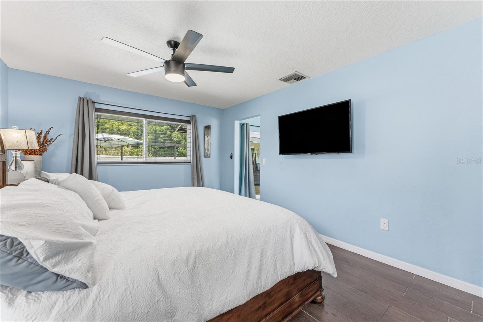 Spacious Master Bedroom
