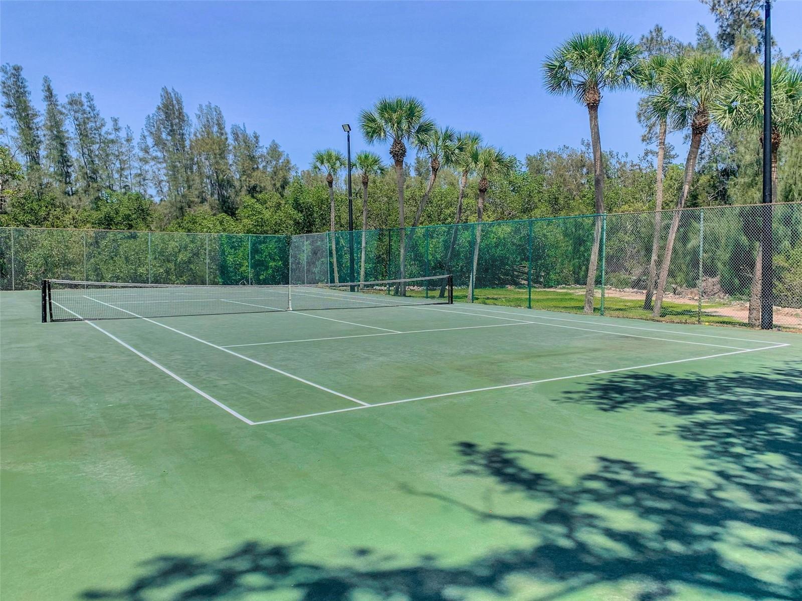 Tennis & Pickleball Courts