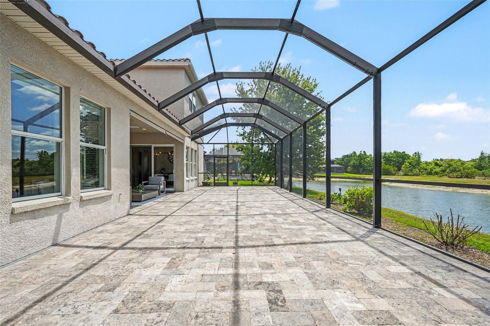 Overlooks Pond &Wooded Conservation