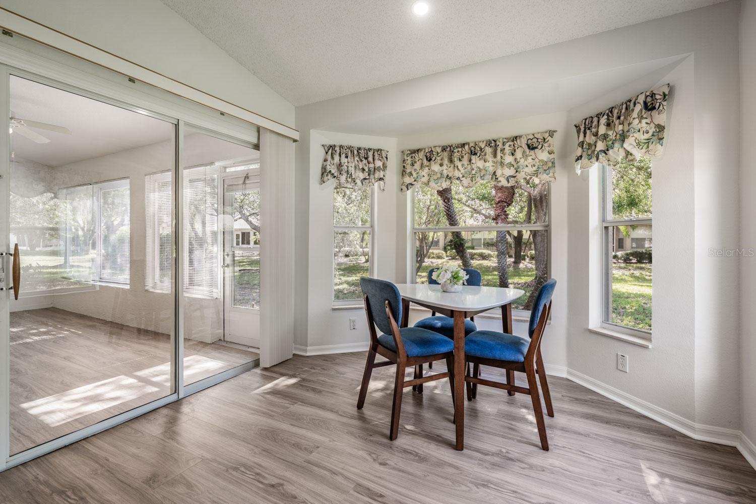 Direct access to Florida room