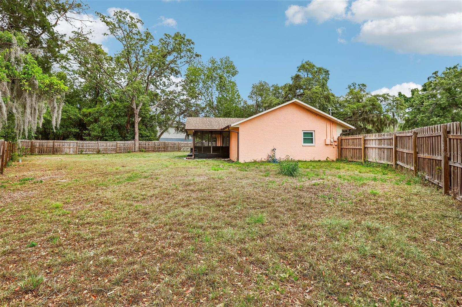 W7885768
