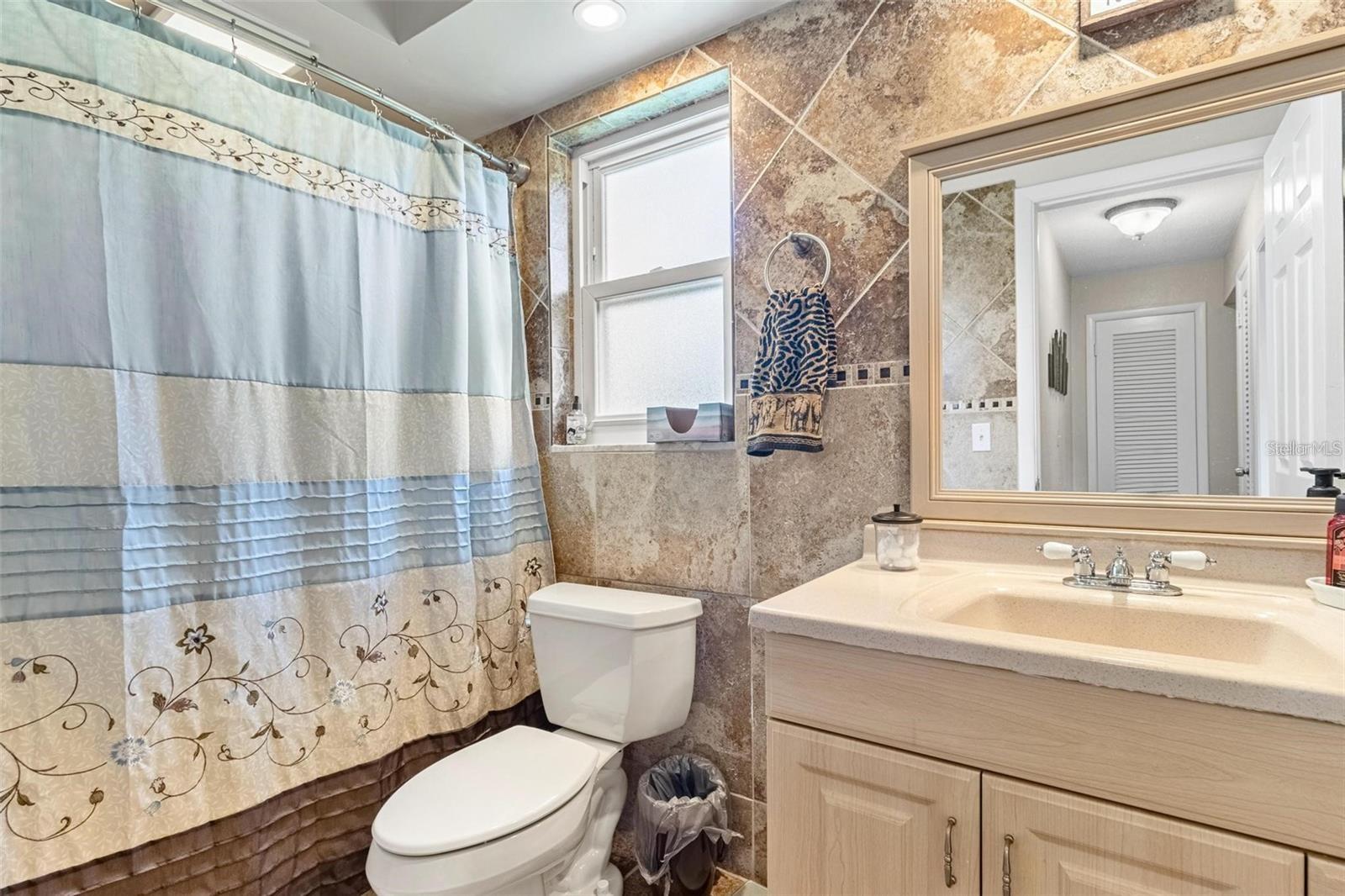 GUEST BATH