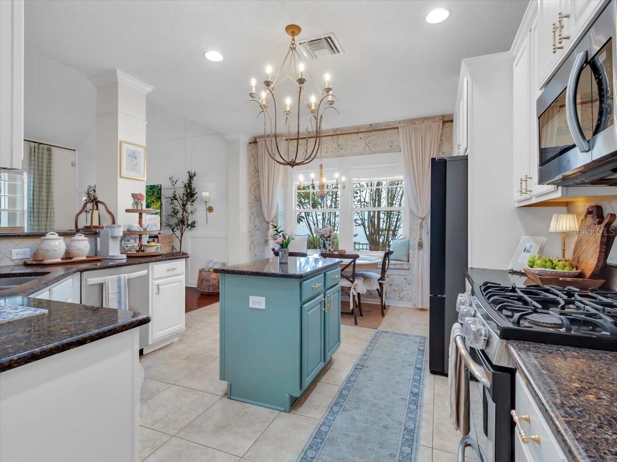 Gorgeous Updated Kitchen!