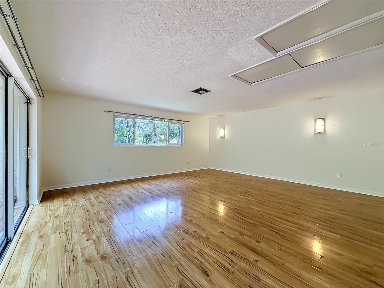 Bedroom 4/Bonus Room