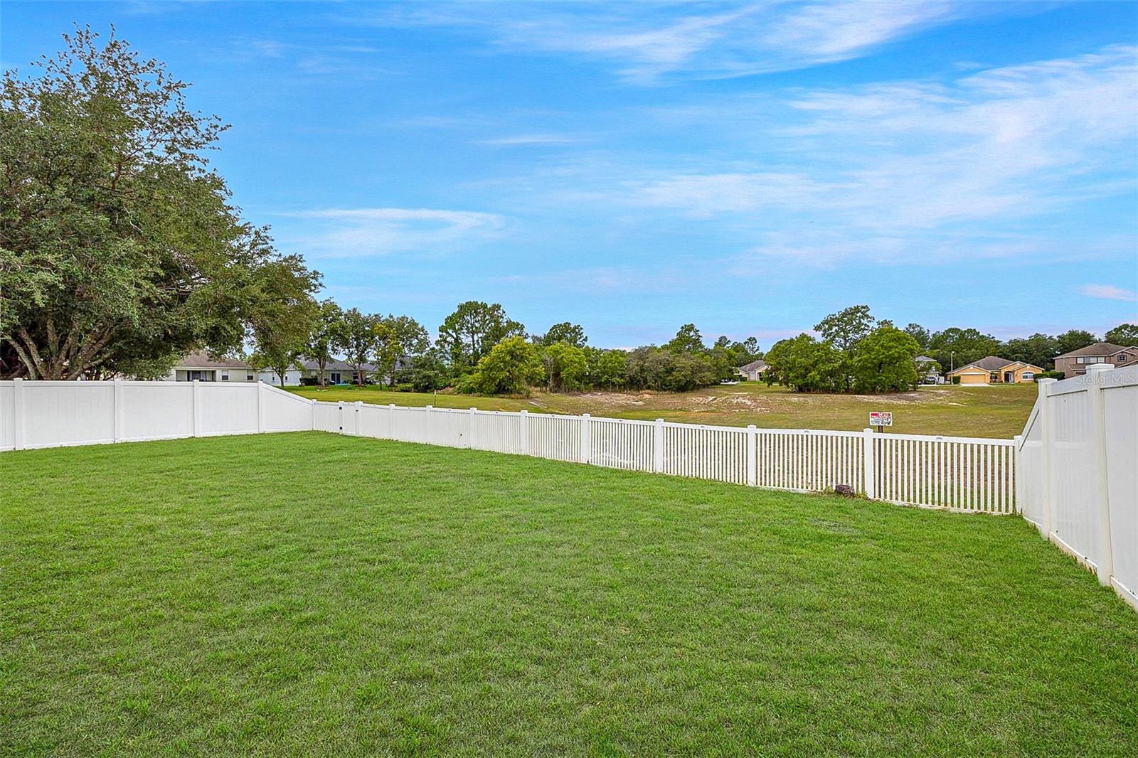 FC318544