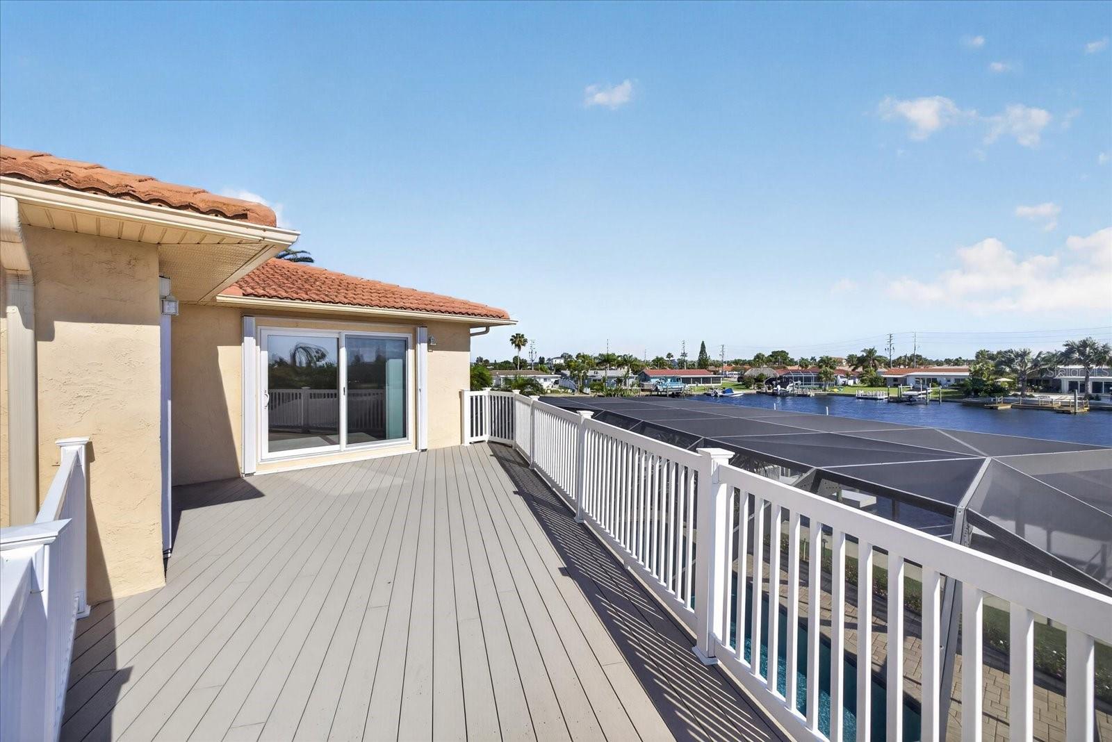 Balcony access from 2 upstairs bedrooms