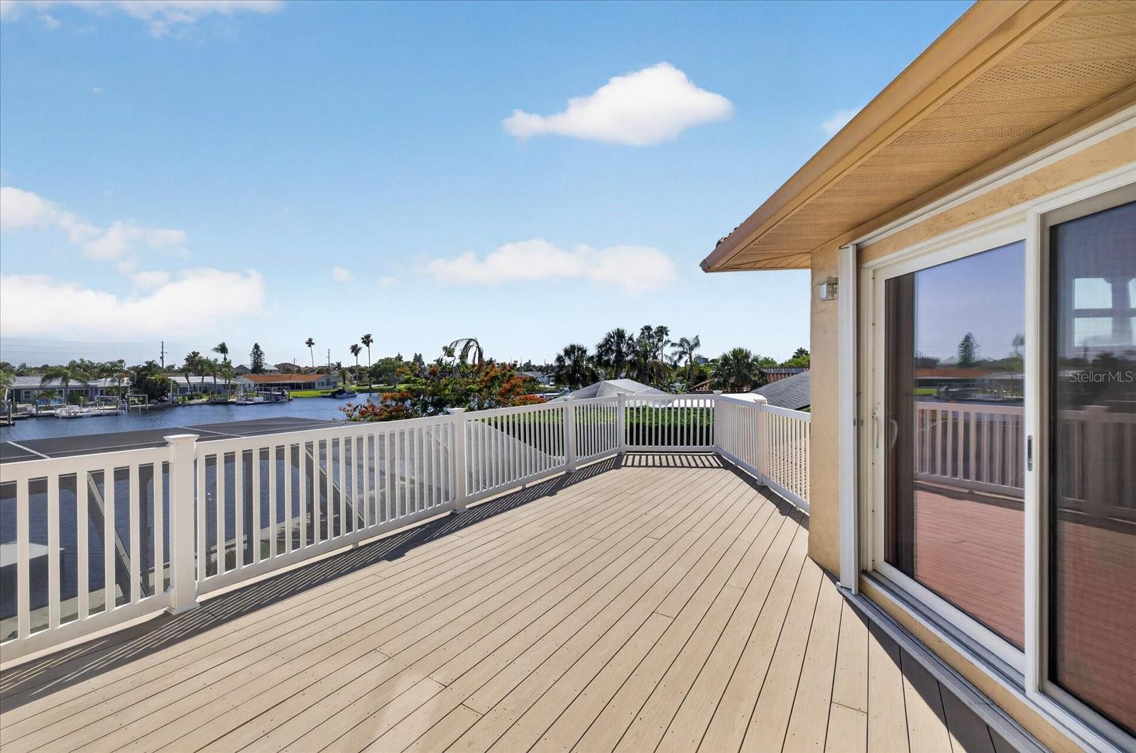 Balcony access from 2 upstairs bedrooms